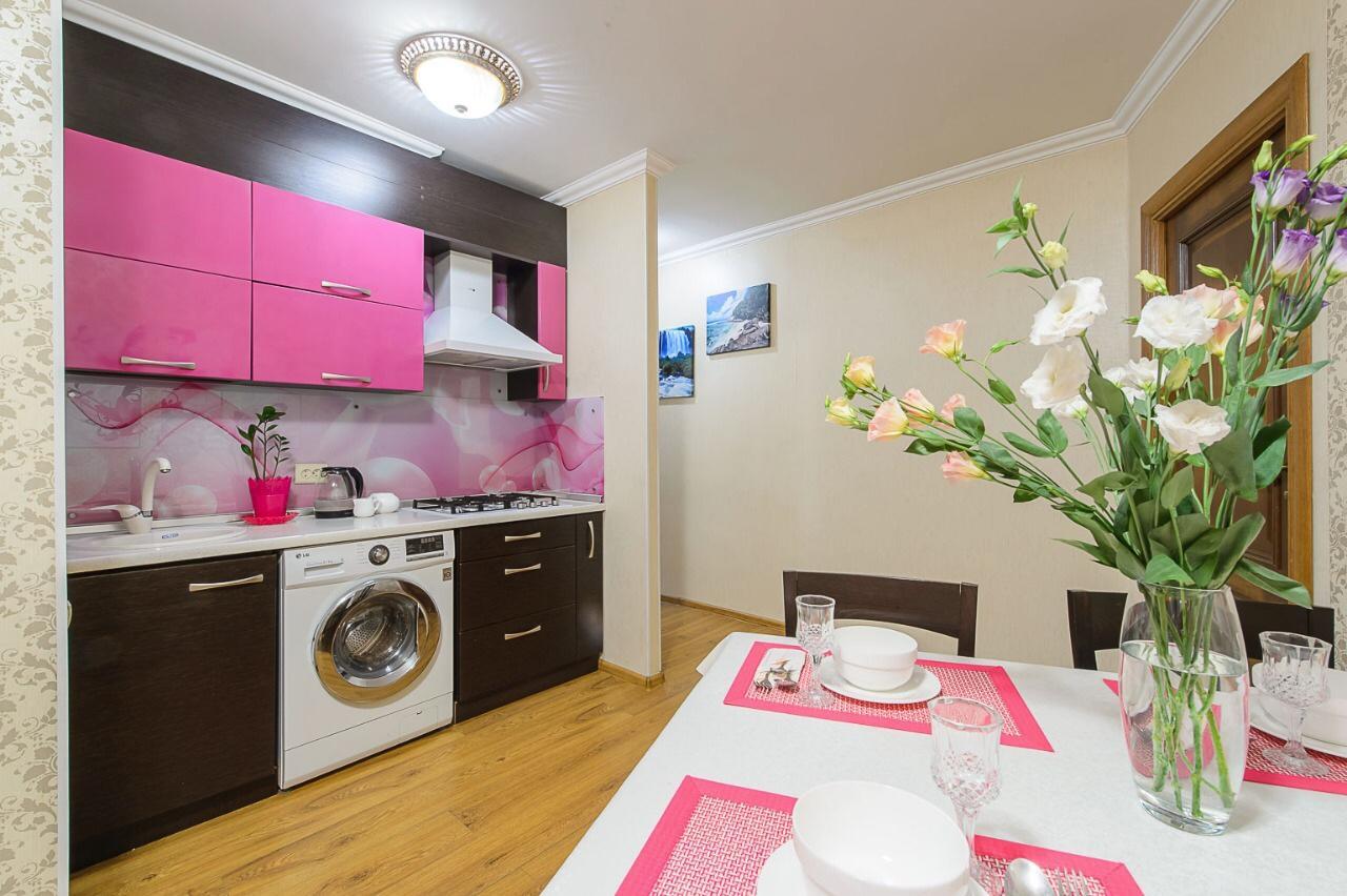 Apartament Золотой Квадрат Шевченко 75 Ałma Ata Zewnętrze zdjęcie